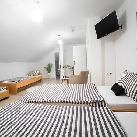 באניה לוקה Hostel Herz מראה חיצוני תמונה