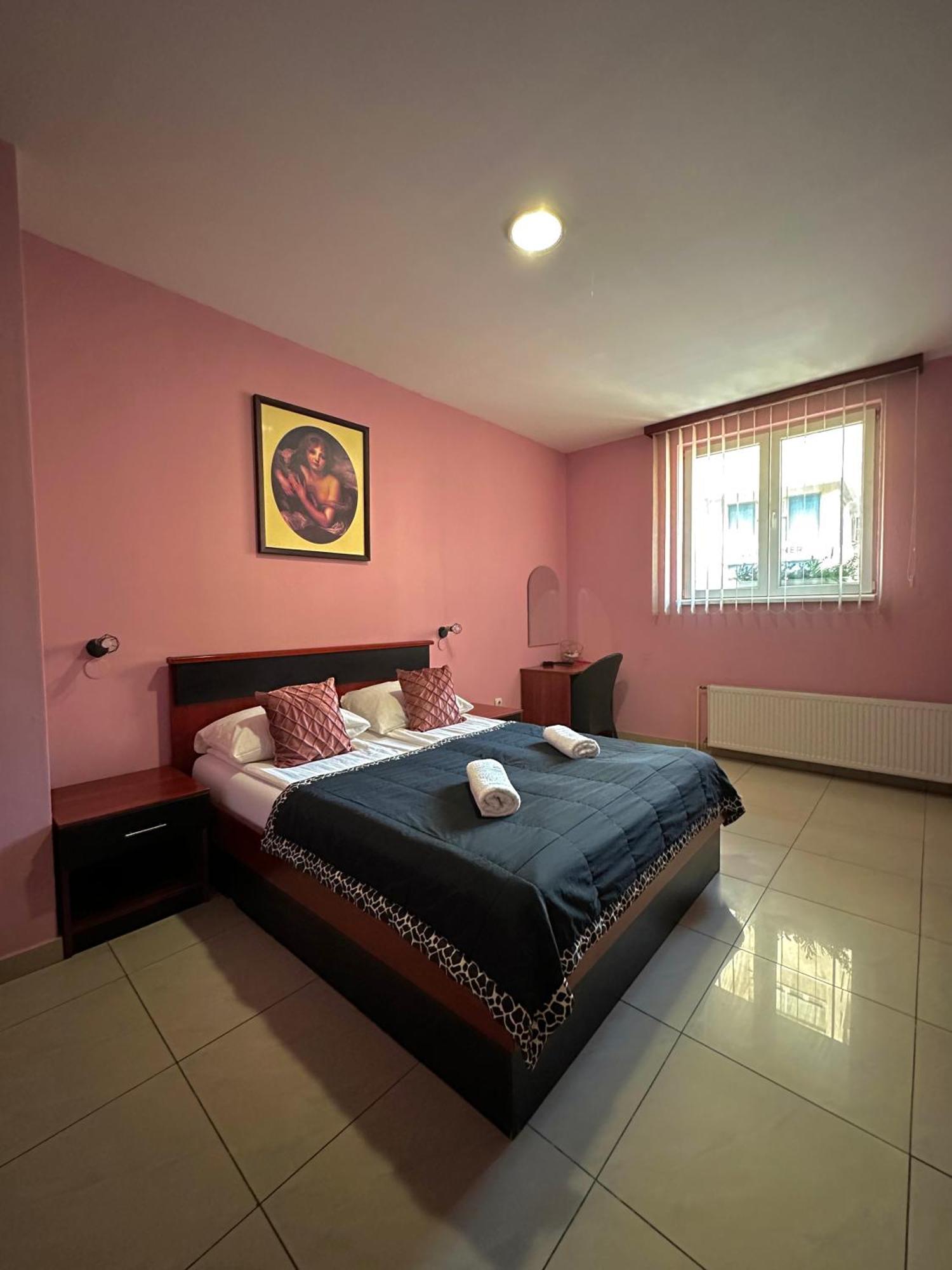 באניה לוקה Hostel Herz מראה חיצוני תמונה