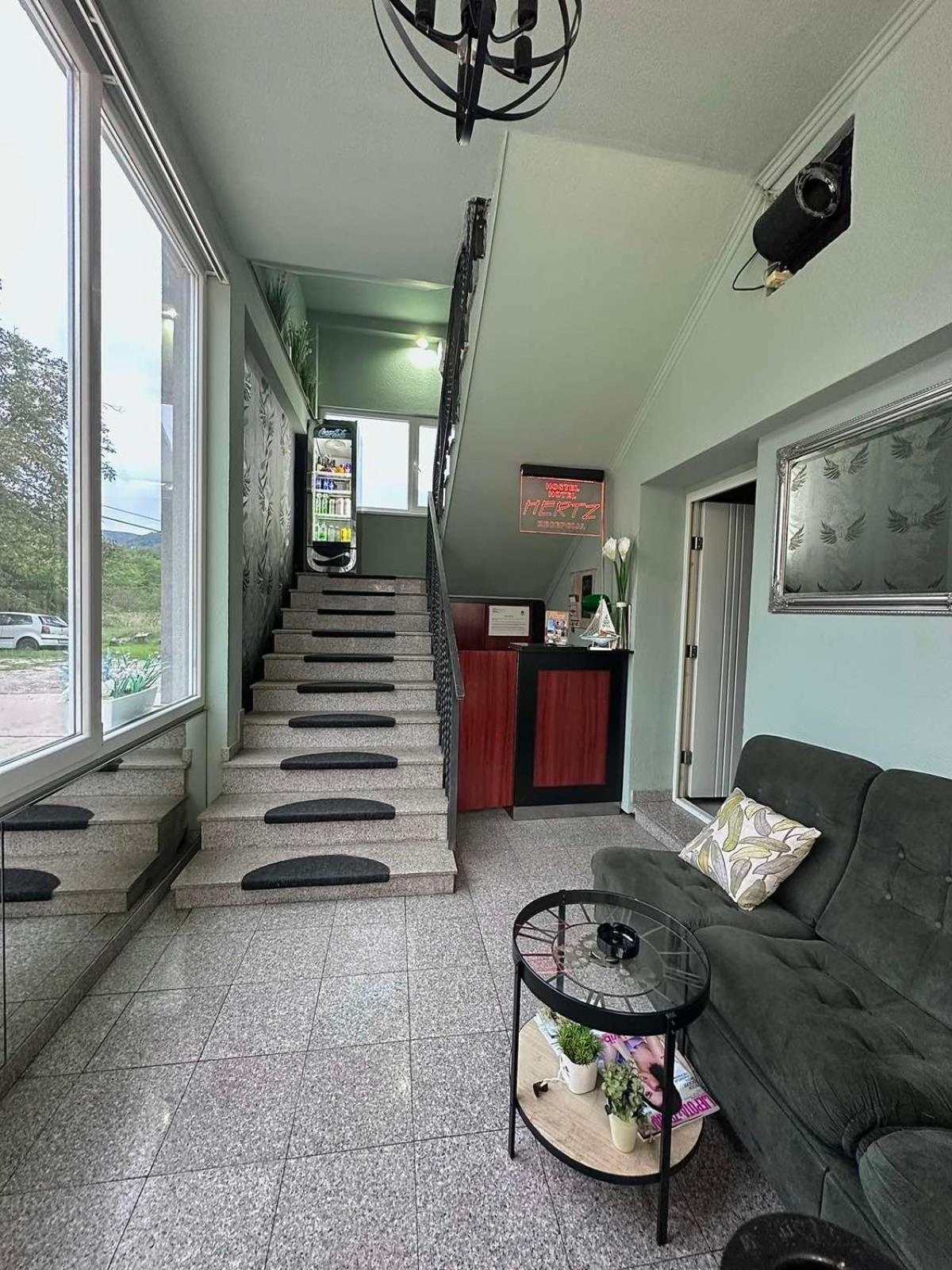 באניה לוקה Hostel Herz מראה חיצוני תמונה