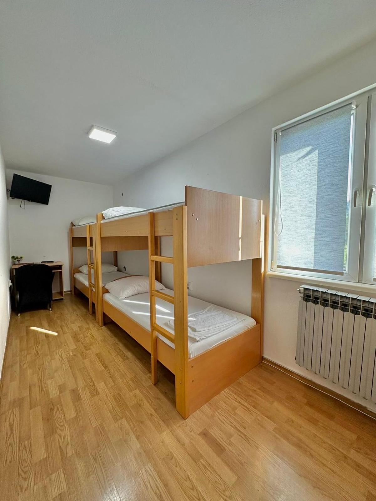 באניה לוקה Hostel Herz מראה חיצוני תמונה
