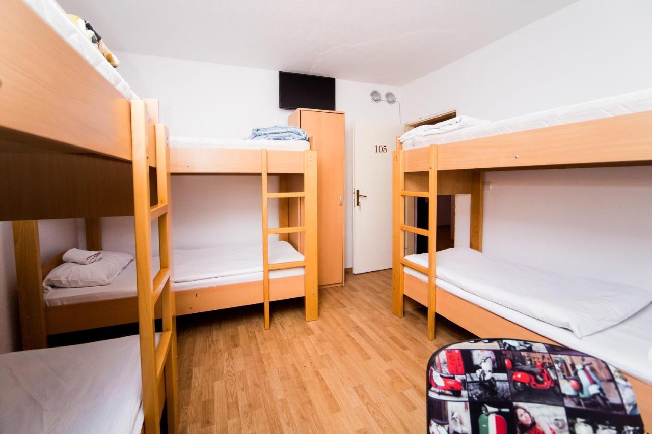 באניה לוקה Hostel Herz מראה חיצוני תמונה