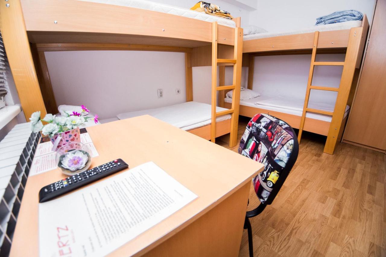 באניה לוקה Hostel Herz מראה חיצוני תמונה