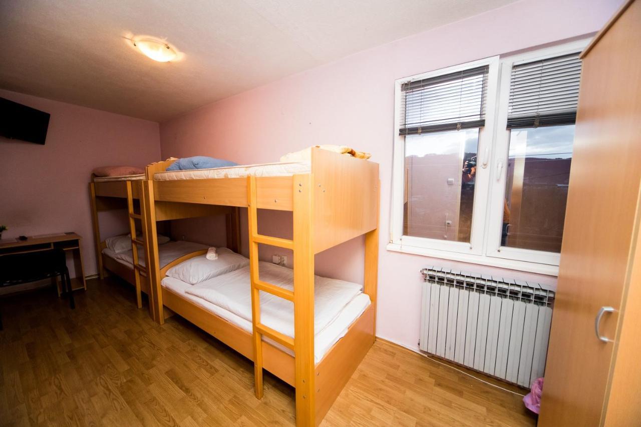 באניה לוקה Hostel Herz מראה חיצוני תמונה
