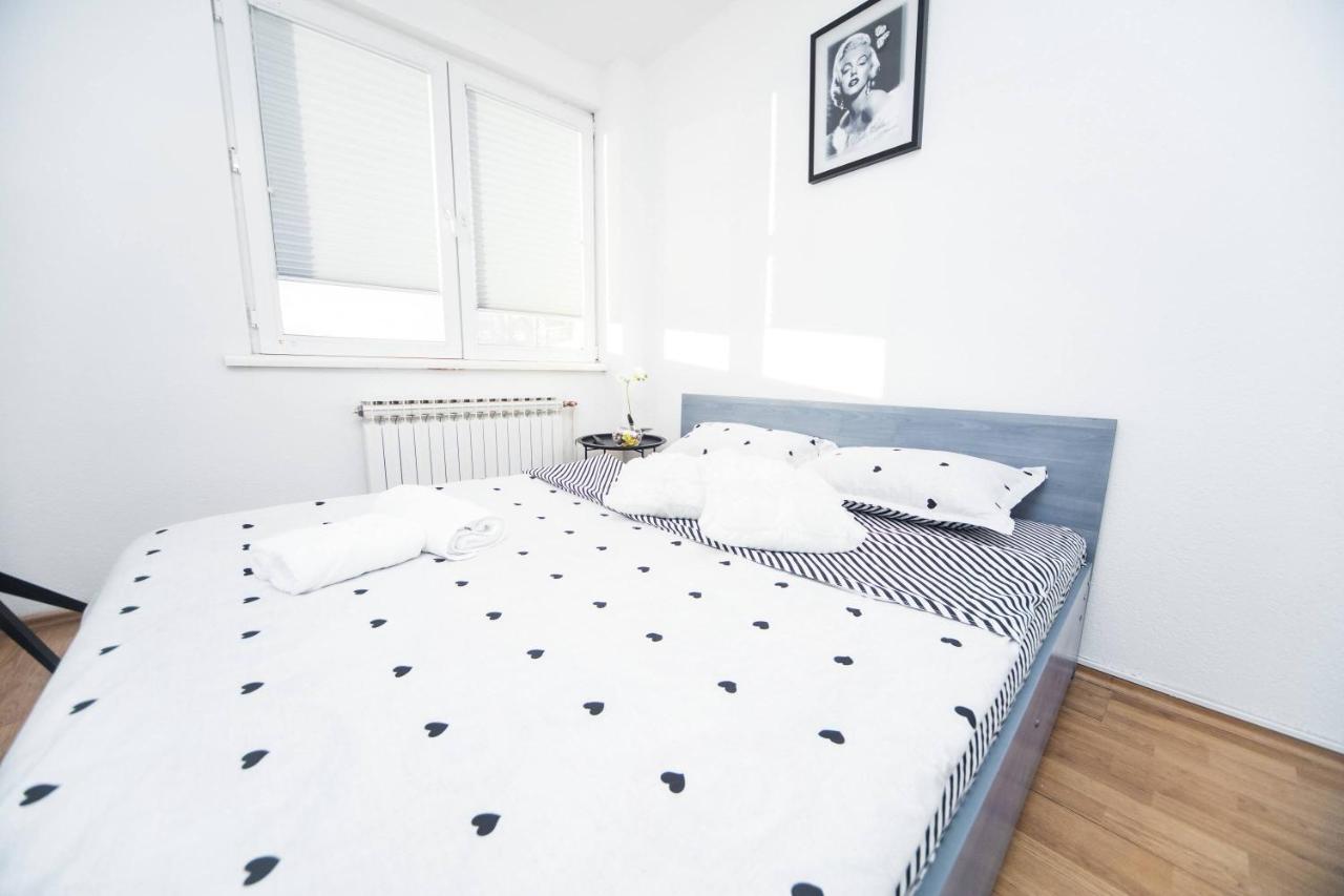באניה לוקה Hostel Herz מראה חיצוני תמונה