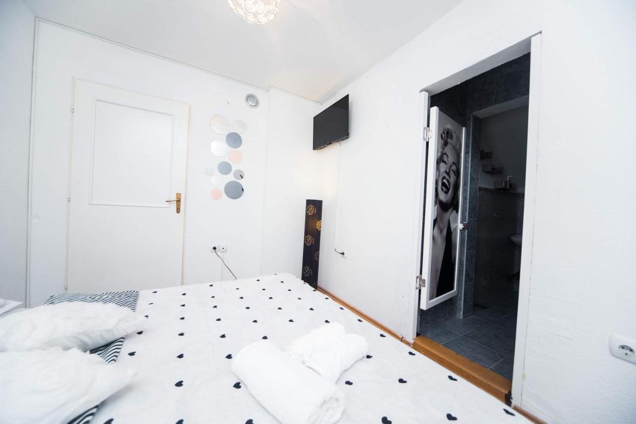 באניה לוקה Hostel Herz מראה חיצוני תמונה